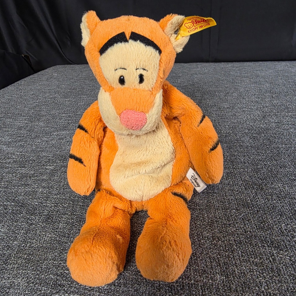 Steiff Disney Originals Tigger 12" Plush Winnie the Pooh Button Ear Tag 024535